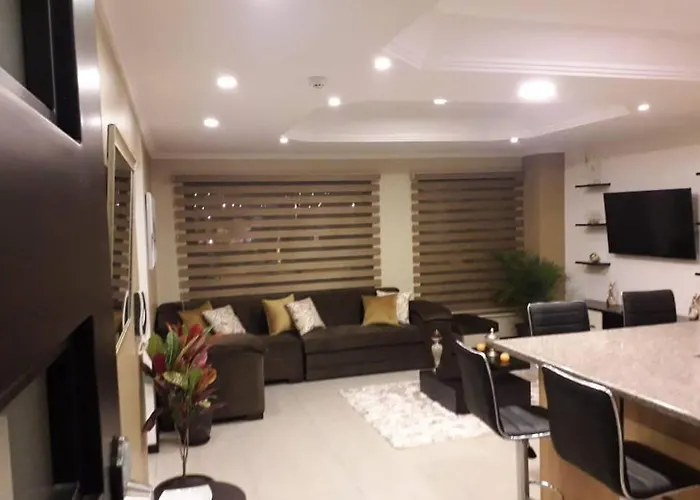 Hermoso apartamento en condominio La Victoria