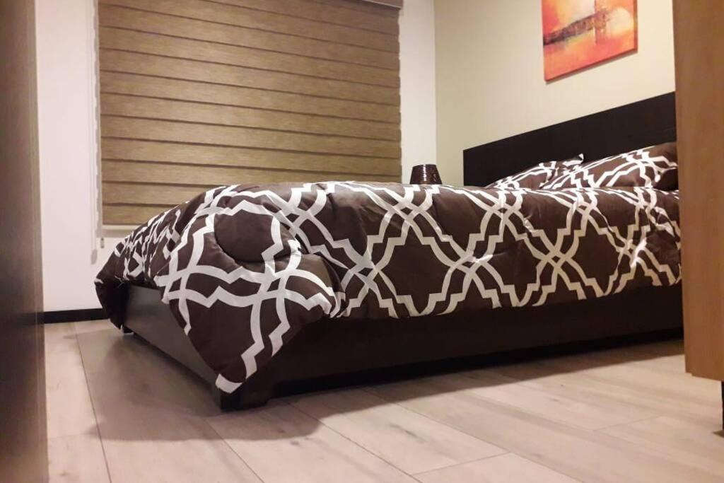 Apartamento Hermoso En La Victoria Cuenca